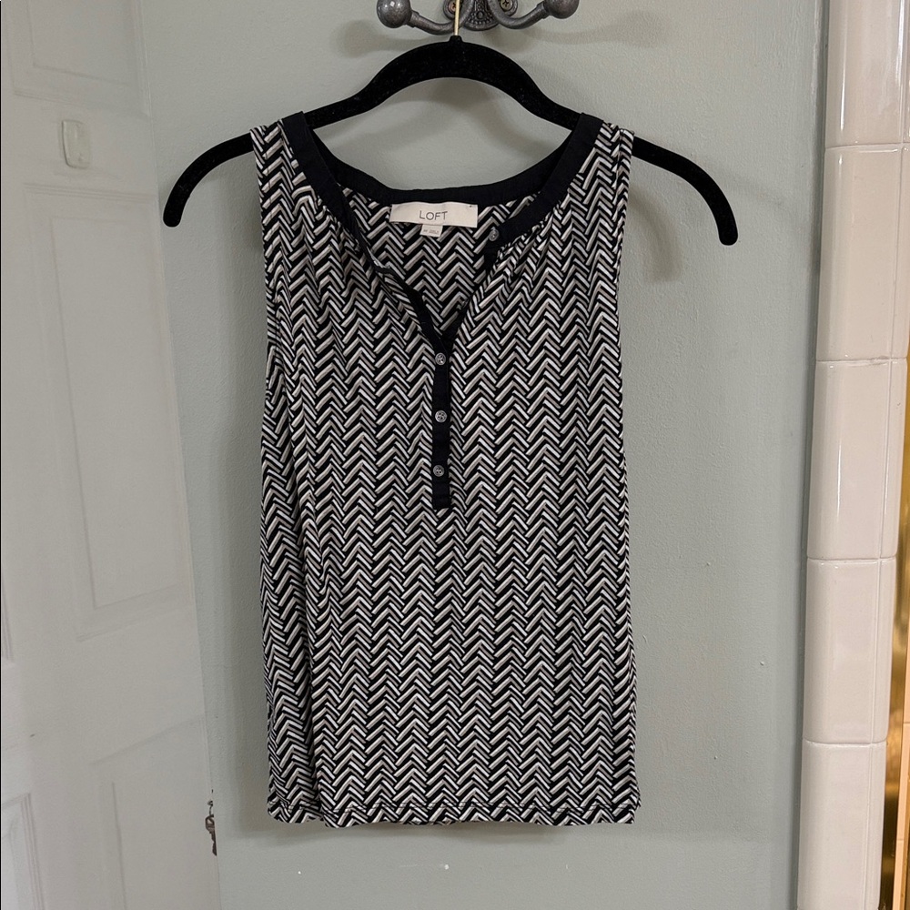 LOFT Black and White Chevron Tank Top